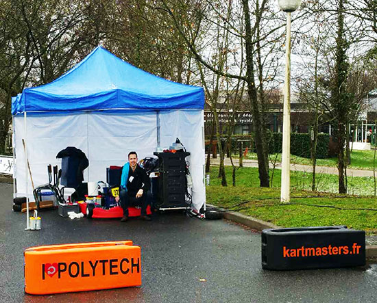 Le stand des karts électriques de Polytech Tours 