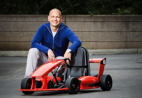 Tony Fadell se lance dans les véhicules électriques pour enfants